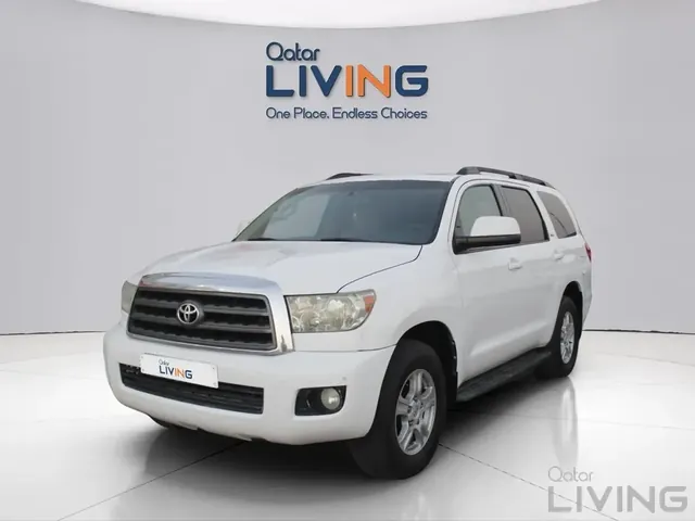 Photo of 2015 Toyota Sequoia