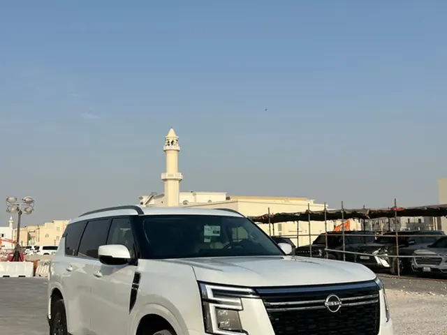 صورة 2026 نيسان باترول SE