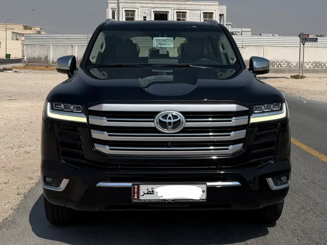Photo of 2023 Toyota Land Cruiser VX