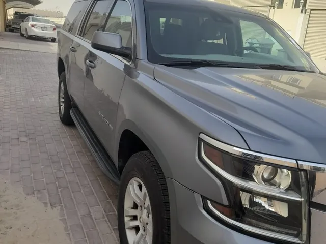Photo of 2019 Chevrolet Suburban LS