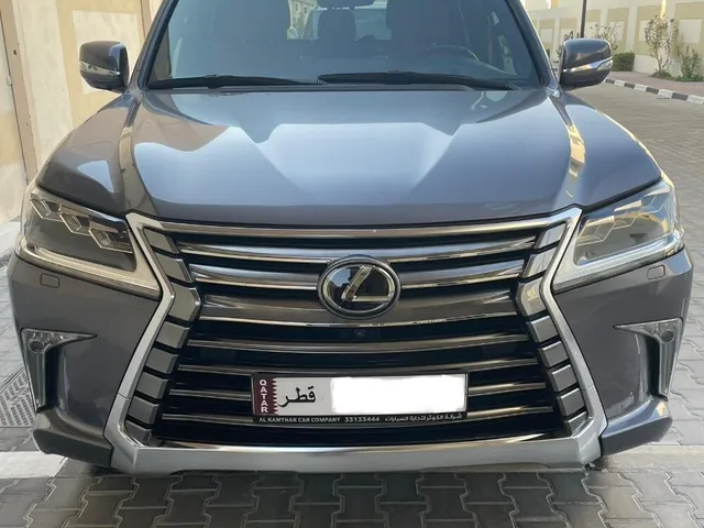 صورة 2017 لكزس LX 570
