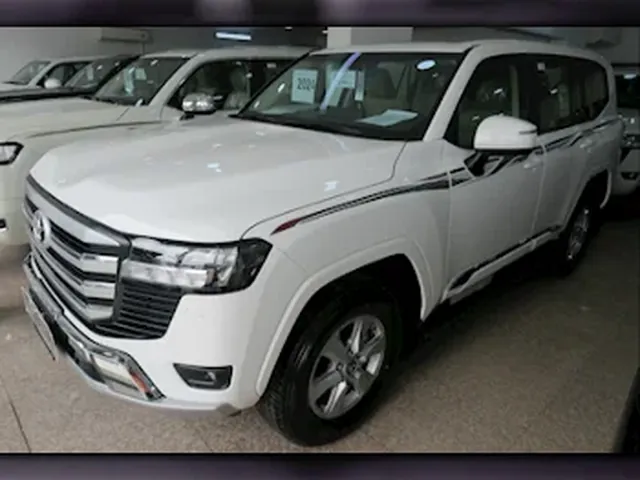 Photo of 2024 Toyota Land Cruiser GXR