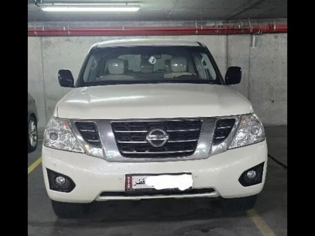 صورة 2017 نيسان باترول SE