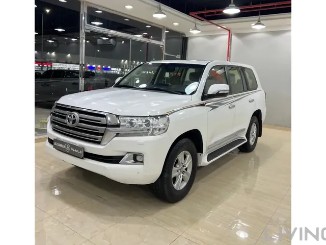 Photo of 2018 Toyota Land Cruiser GXR