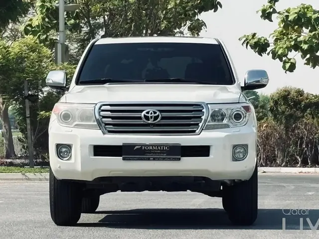 Photo of 2013 Toyota Land Cruiser VXR