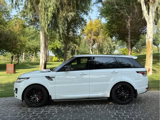 Photo of 2014 Range Rover Sport