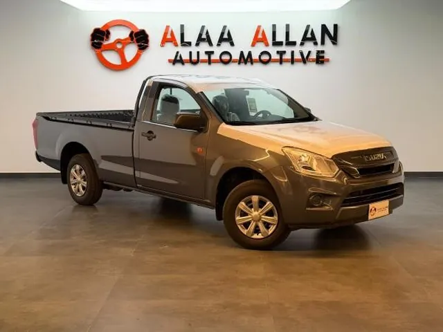 صورة 2027 إيسوزو D-Max