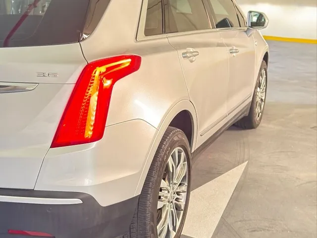 Photo of 2018 Cadillac XT5 400
