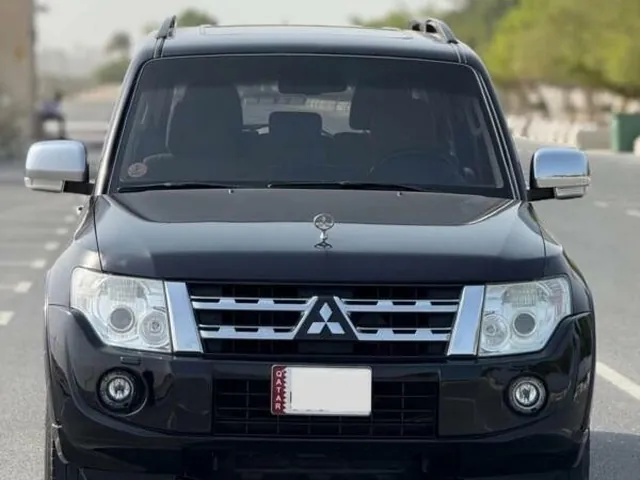 صورة 2013 ميتسوبيشي باجيرو GLS