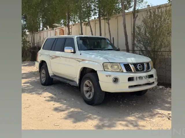Photo of 2005 Nissan Patrol LE