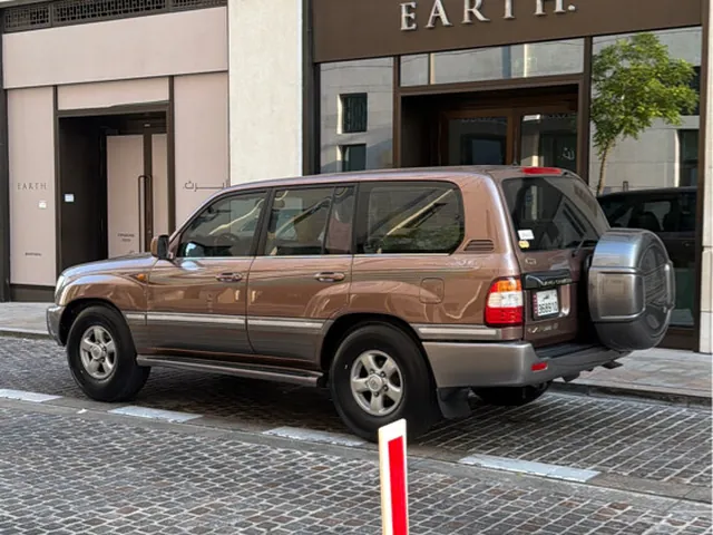 Photo of 2007 Toyota Land Cruiser GXR