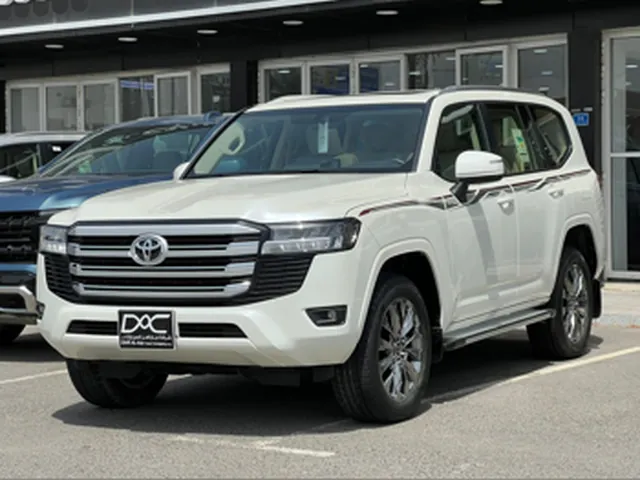 Photo of 2024 Toyota Land Cruiser GXR