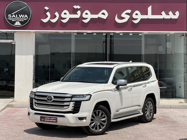 صورة 2023 تويوتا لاند كروزر VXR