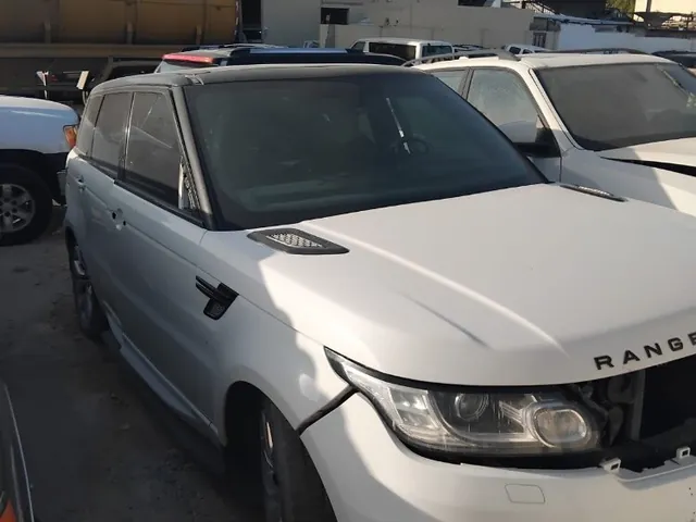 صورة 2014 رنج روڤر سبورت HSE