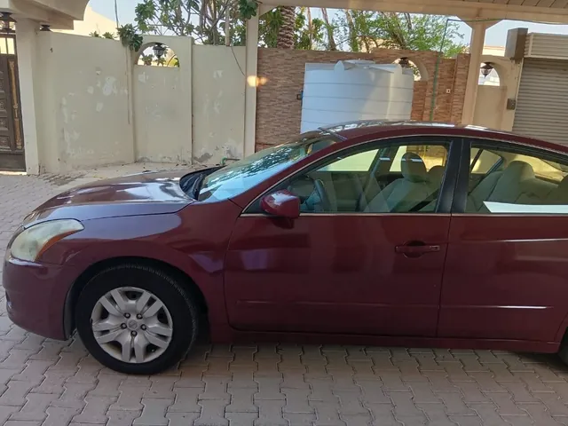 صورة 2012 نيسان ألتيما 2.5 S