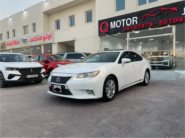 Photo of 2015 Lexus IS 350