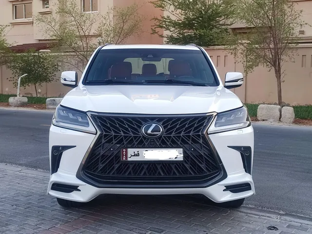 صورة 2019 لكزس LX 570