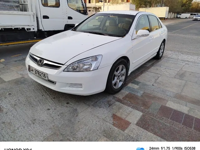 Photo of 2005 Honda Accord EX-L