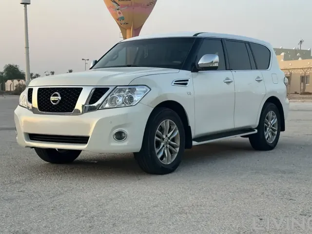 Photo of 2012 Nissan Patrol LE