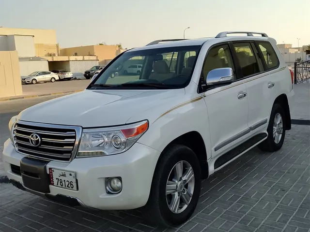 Photo of 2015 Toyota Land Cruiser GXR