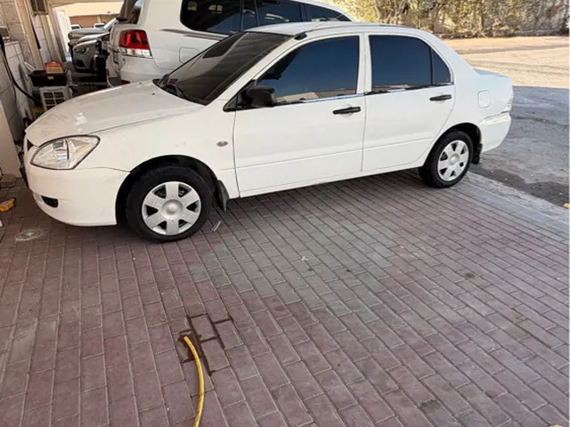 صورة 2006 ميتسوبيشي لانسر GLS