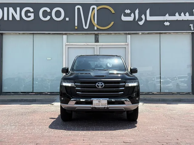 Photo of 2026 Toyota Land Cruiser GX