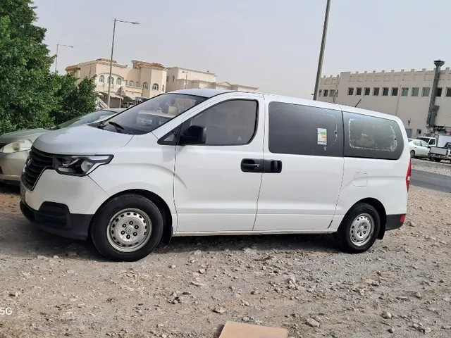 صورة 2020 هيونداي H-1