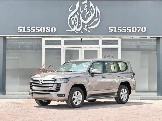 Photo of 2026 Toyota Land Cruiser GXR