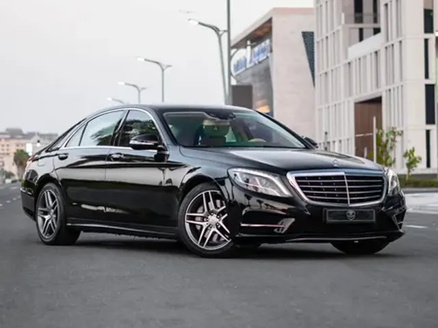 صورة 2016 مرسيدس-بنز S 400