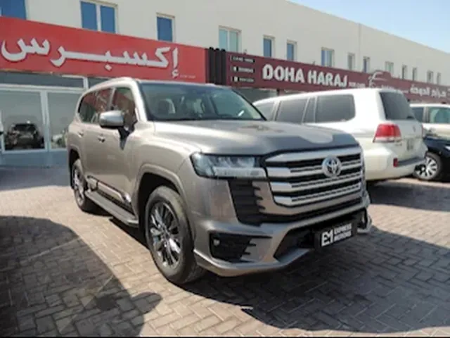 Photo of 2024 Toyota Land Cruiser GXR