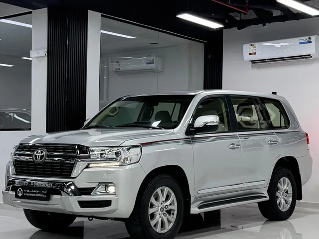 Photo of 2020 Toyota Land Cruiser GXR