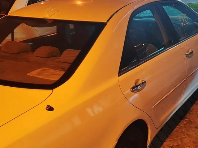 Photo of 2004 Toyota Camry GLX