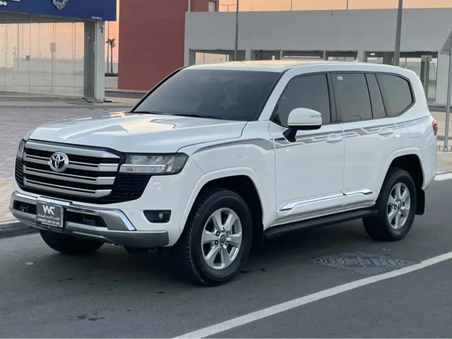 Photo of 2023 Toyota Land Cruiser GXR