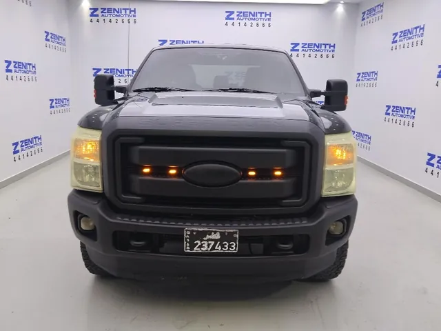صورة 2011 فورد F-250 سوبر ديوتي