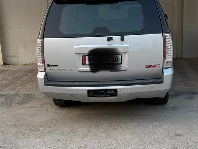 صورة 2014 جي إم سي يوكون XL