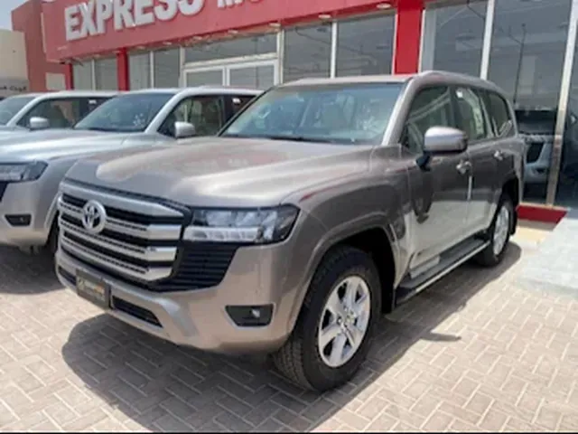 Photo of 2024 Toyota Land Cruiser GXR