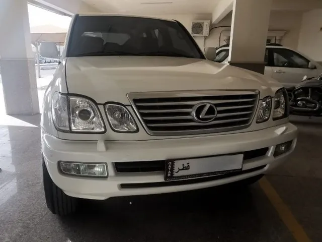 Photo of 2004 Lexus LX 470