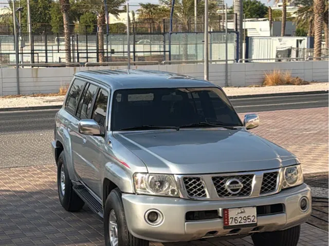 صورة 2009 نيسان باترول GL