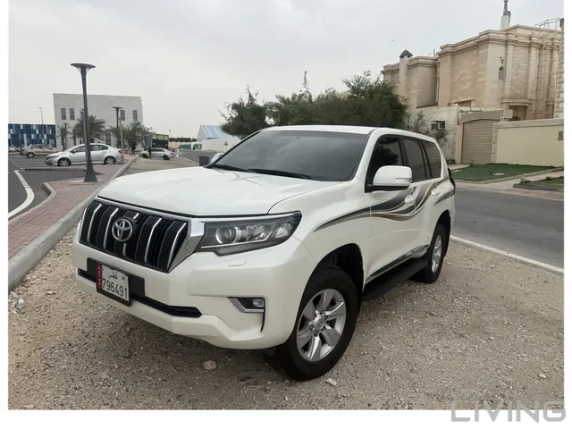 صورة 2019 تويوتا لاند كروزر برادو TXL