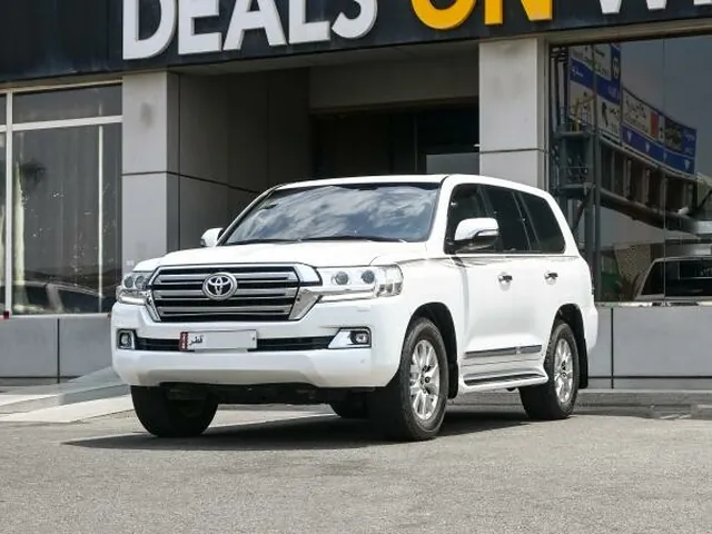Photo of 2019 Toyota Land Cruiser GXR