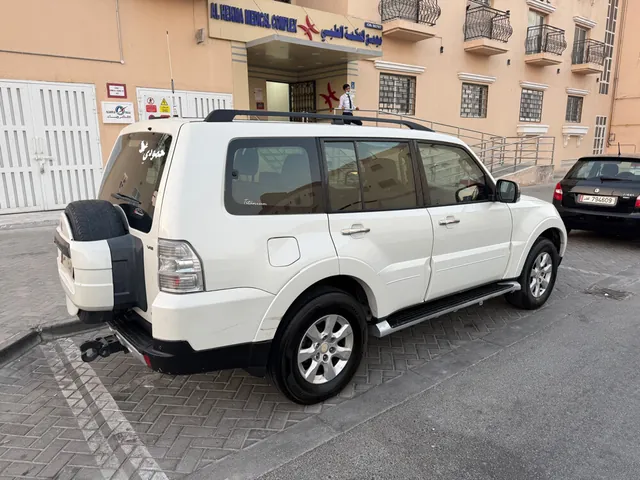 صورة 2009 ميتسوبيشي باجيرو GLS