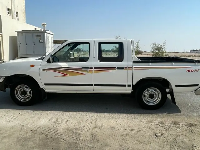 Photo of 2013 Nissan Pickup