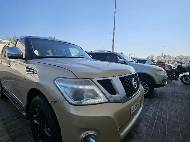 Photo of 2010 Nissan Patrol LE