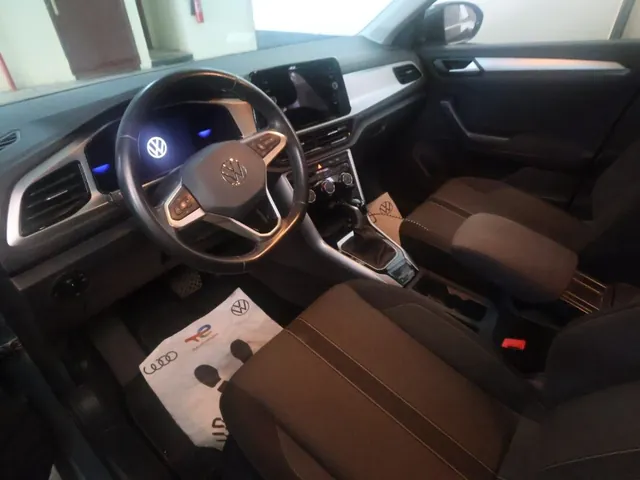 صورة 2024 فولكسفاغن T-Roc