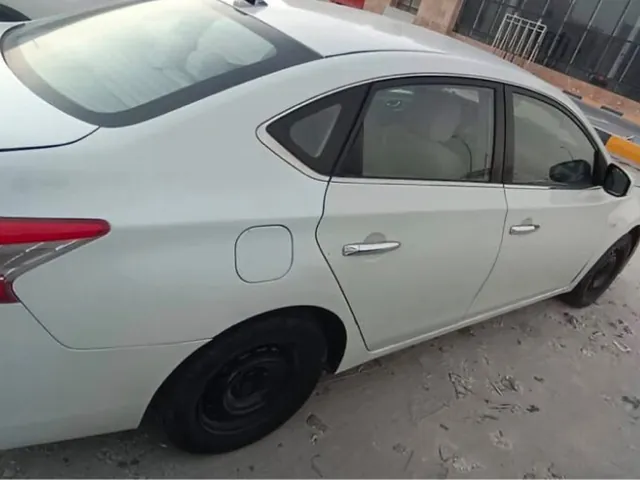 Photo of 2015 Nissan Sentra