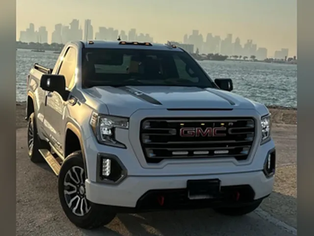 Photo of 2021 GMC Sierra 1500 AT4