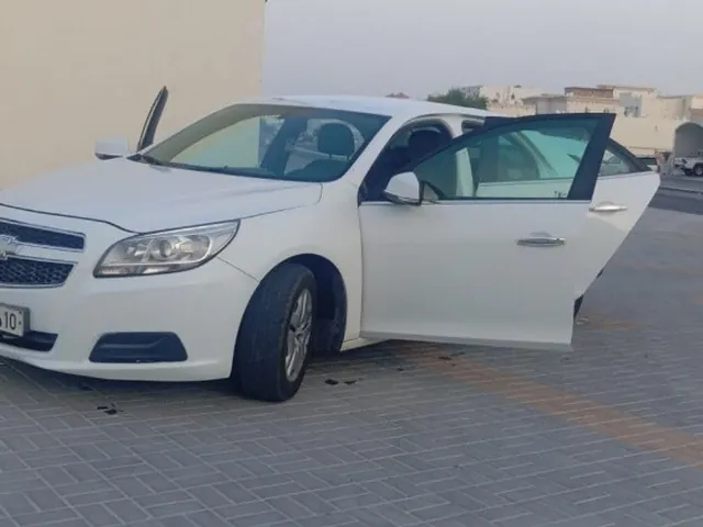صورة 2016 شيفروليه ماليبو LS
