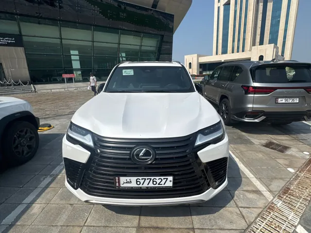 صورة 2025 لكزس LX 600