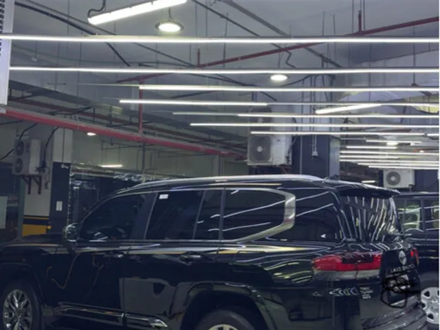 Photo of 2023 Toyota Land Cruiser VXR