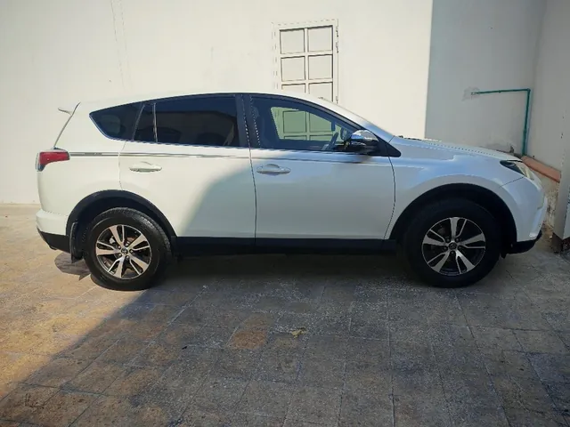 Photo of 2018 Toyota RAV4